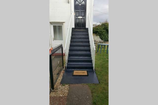 Largs Holidays Villa Exterior foto